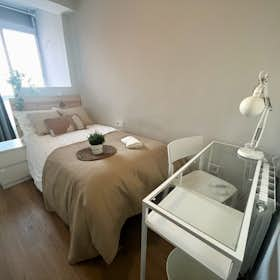 Private room for rent for €315 per month in Valencia, Carrer del Bisbe Jaime Pérez