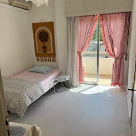 Cameră privată de închiriat pentru 480 EUR pe lună în Nicosia, Odos Dimou Irodotou