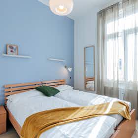 Monolocale in affitto a 790 € al mese a Trieste, Via Cesare Battisti