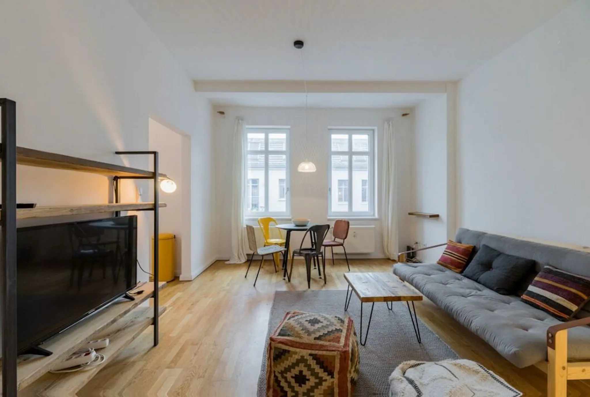 Dirschauer Straße, Berlin preview