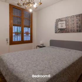 Private room for rent for €350 per month in Valencia, Carrer de Sant Vicent Màrtir