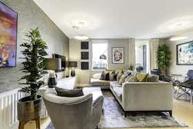 Lägenhet att hyra för 3 717 GBP i månaden i London, Wandsworth High Street