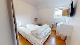 Отдельная комната сдается в аренду за 350 € в месяц в Roubaix, Rue d'Inkermann