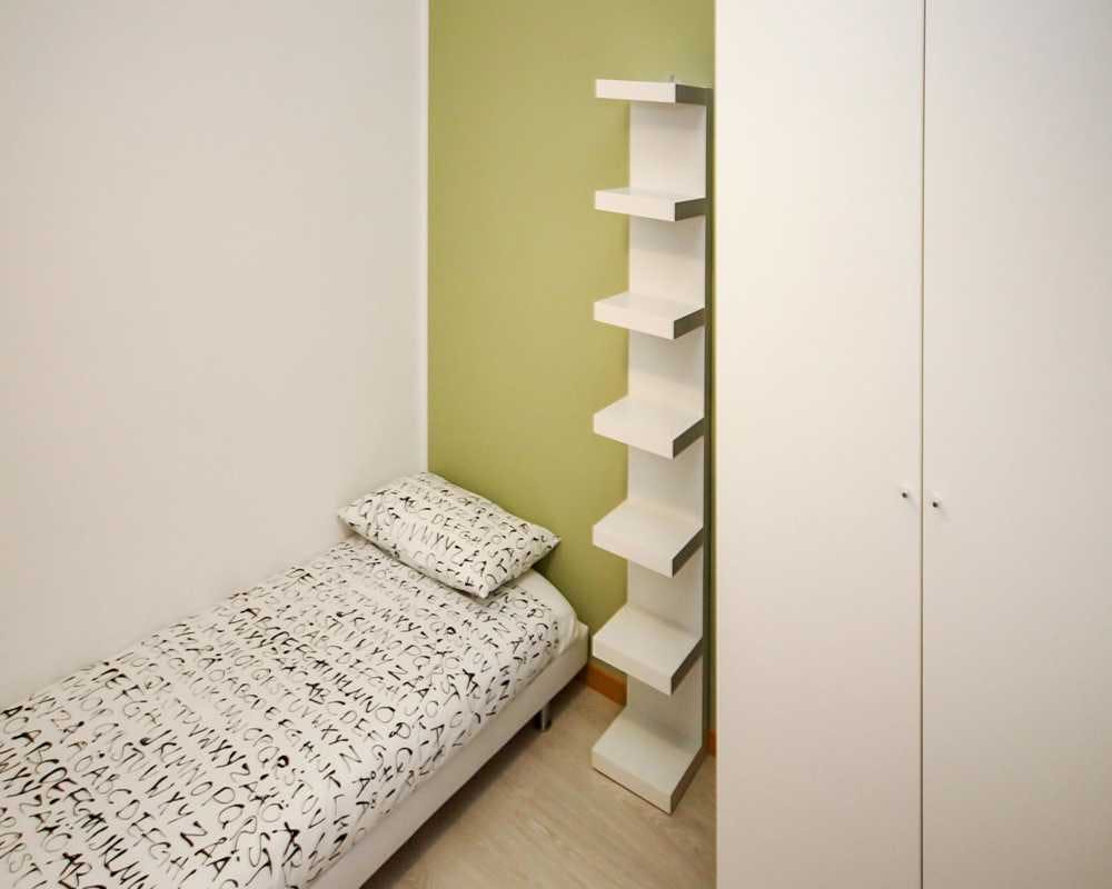 Via Cesare Battisti, Milan preview