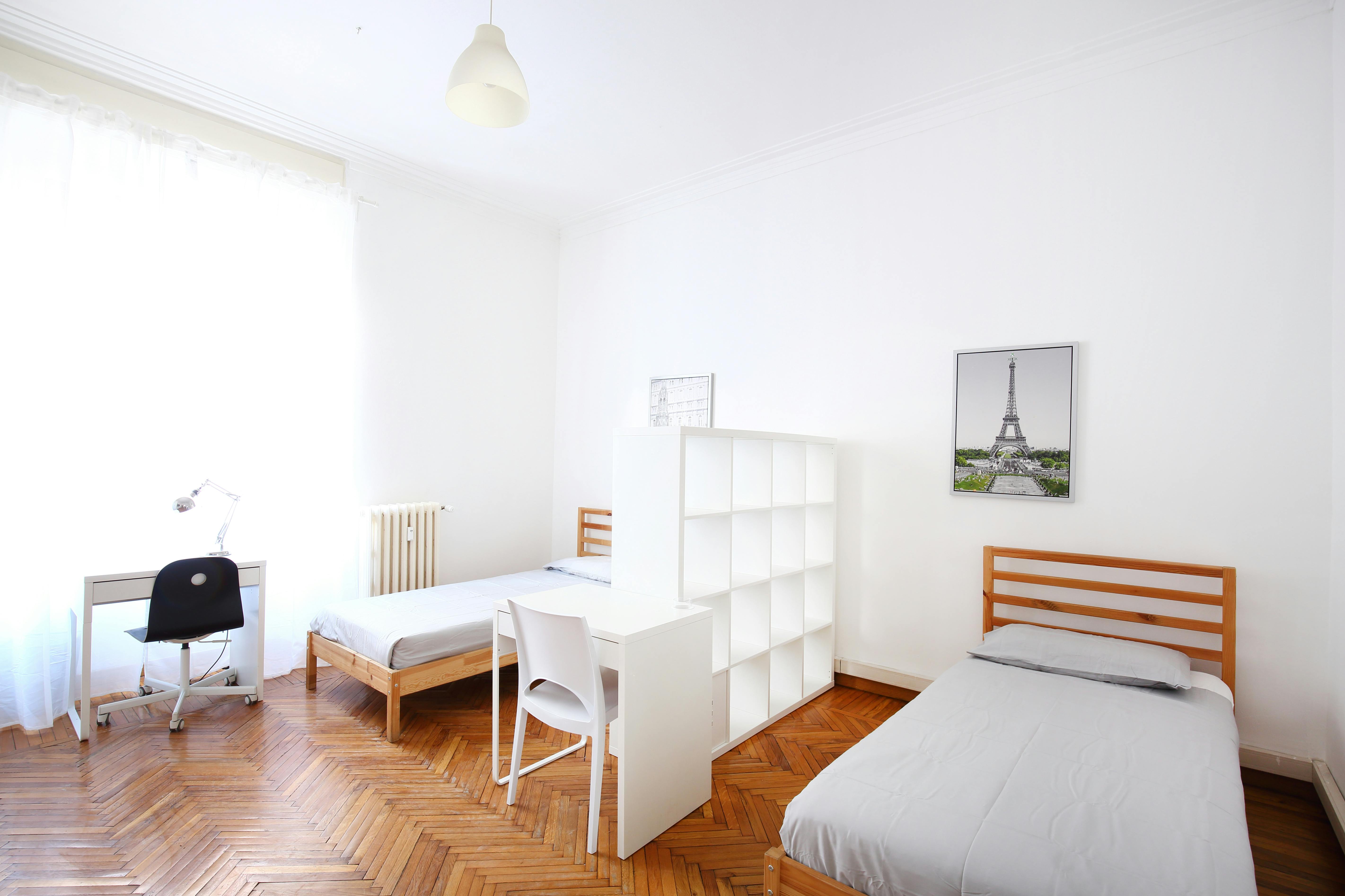 Double room Milan, 1 bed, 18m² — photo 22
