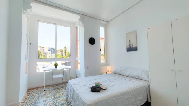 Private room in Avenida Jijona, Alicante (1470273) room image 1