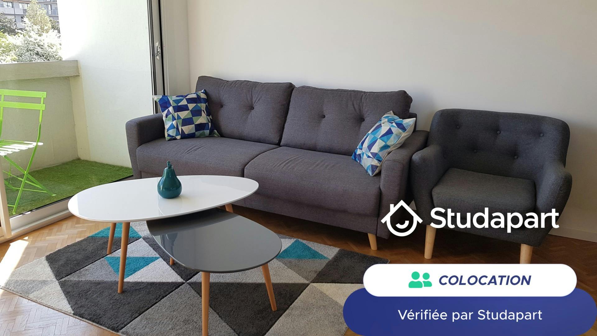 Отдельная комната сдается в аренду за 470 € в месяц в Tours, Avenue de Grammont