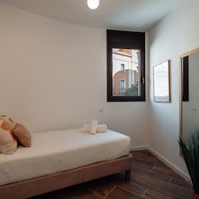 Apartment for rent for €3,326 per month in Barcelona, Carrer del Pintor Fortuny
