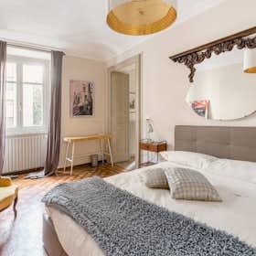 Wohnung zu mieten für 1.600 € pro Monat in Turin, Via Eusebio Bava
