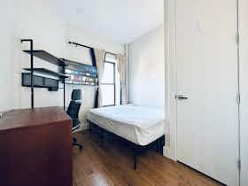 Chambre privée à louer pour $1,040/mois à Brooklyn, Pulaski St