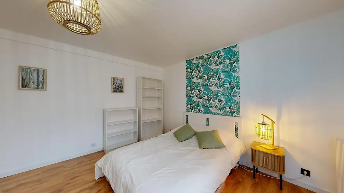 Private room in Rue Rouget de Lisle, Le Petit-Quevilly (1470772) ROOM