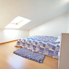 Private room for rent for €480 per month in Mafra, Rua da Bela Vista