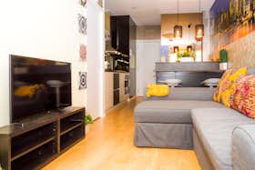 Appartement te huur voor € 10 per maand in Porto, Rua Fernandes Tomás