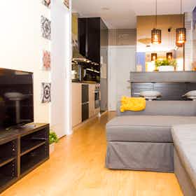 Apartamento en alquiler por 10 € al mes en Porto, Rua Fernandes Tomás