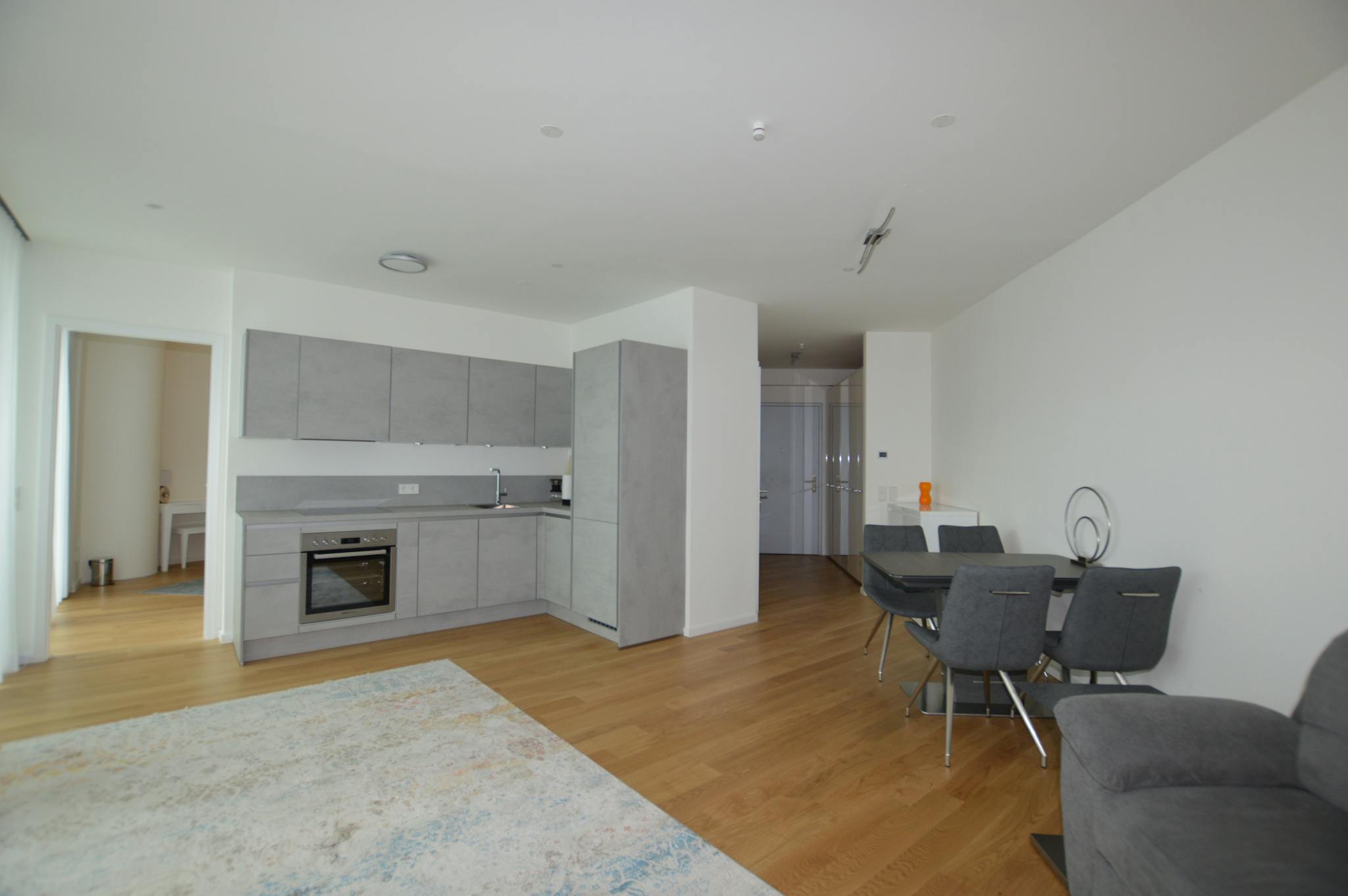 Arsenalstraße, Vienna preview