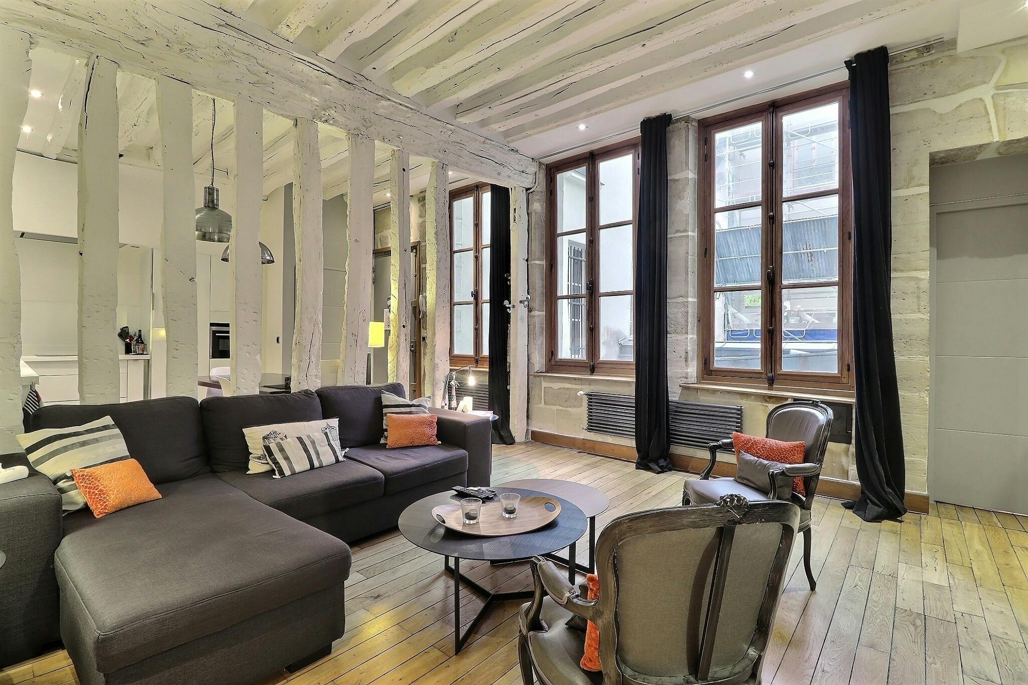 1-Bedroom Apartment in Rue des Blancs Manteaux, Paris (1470935) room image 1