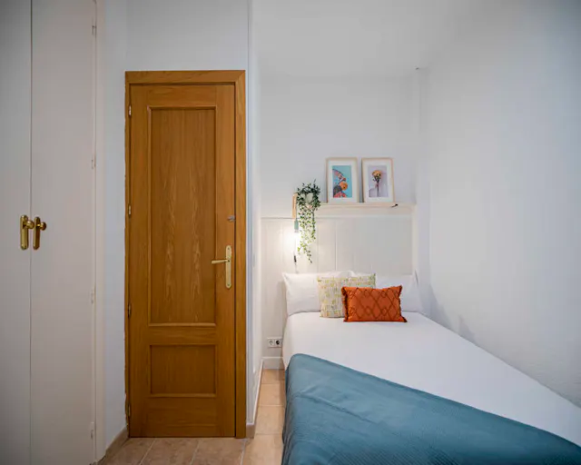Private room in Calle de Bravo Murillo, Madrid (1471016) room image 1