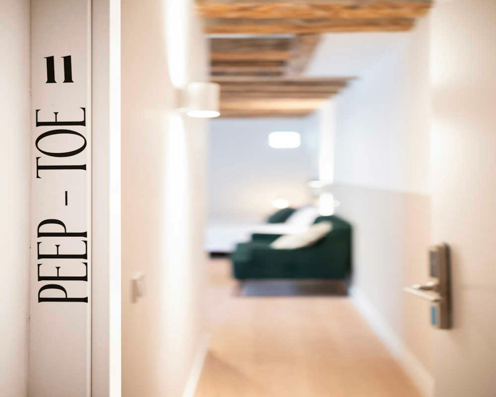 Calle del Carmen, Madrid preview