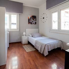 Private room for rent for €380 per month in Alcalá de Henares, Calle República Argentina