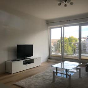 Квартира сдается в аренду за 1 600 € в месяц в Düsseldorf, Quirinstraße