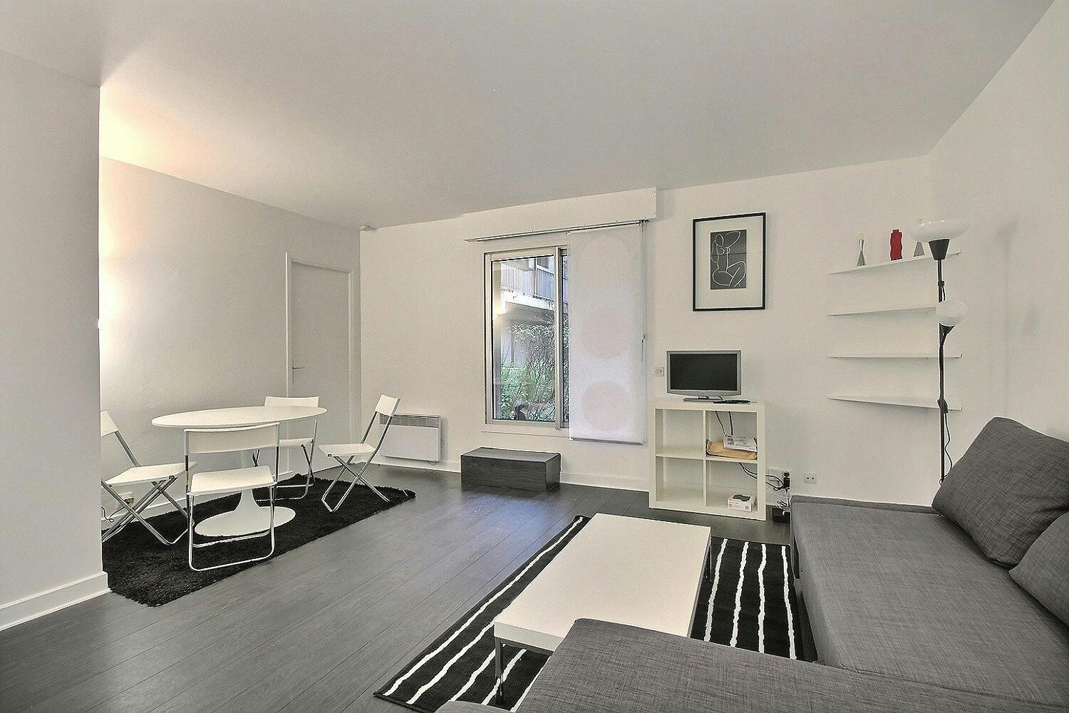 Monolocale in affitto a 1482 € al mese a Neuilly-sur-Seine, Rue des Poissonniers