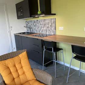 Wohnung zu mieten für 800 € pro Monat in Comblain-au-Pont, Rue du Borsay