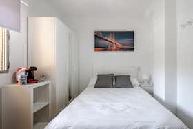 Privé kamer te huur voor € 400 per maand in Guadalajara, Calle San Juan de Dios