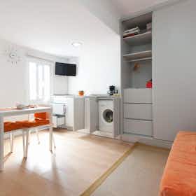 Casa in affitto a 820 € al mese a Porto, Rua do Alto da Fontinha