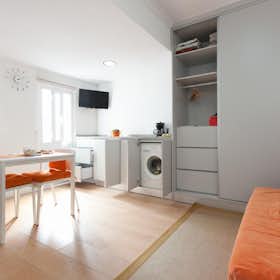 Huis te huur voor € 820 per maand in Porto, Rua do Alto da Fontinha