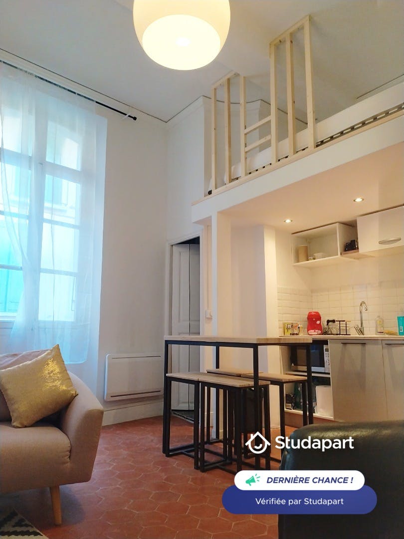Apartment for rent for €550 per month in Perpignan, Rue Grande la Real
