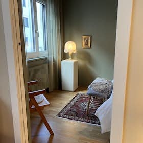 Apartment for rent for €1,900 per month in Vienna, Rennweg