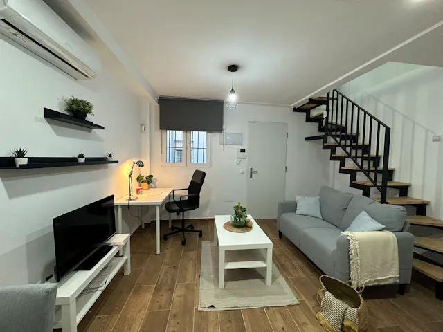 1-Bedroom Apartment in Calle de San Clemente, Madrid (1471612) room image 2