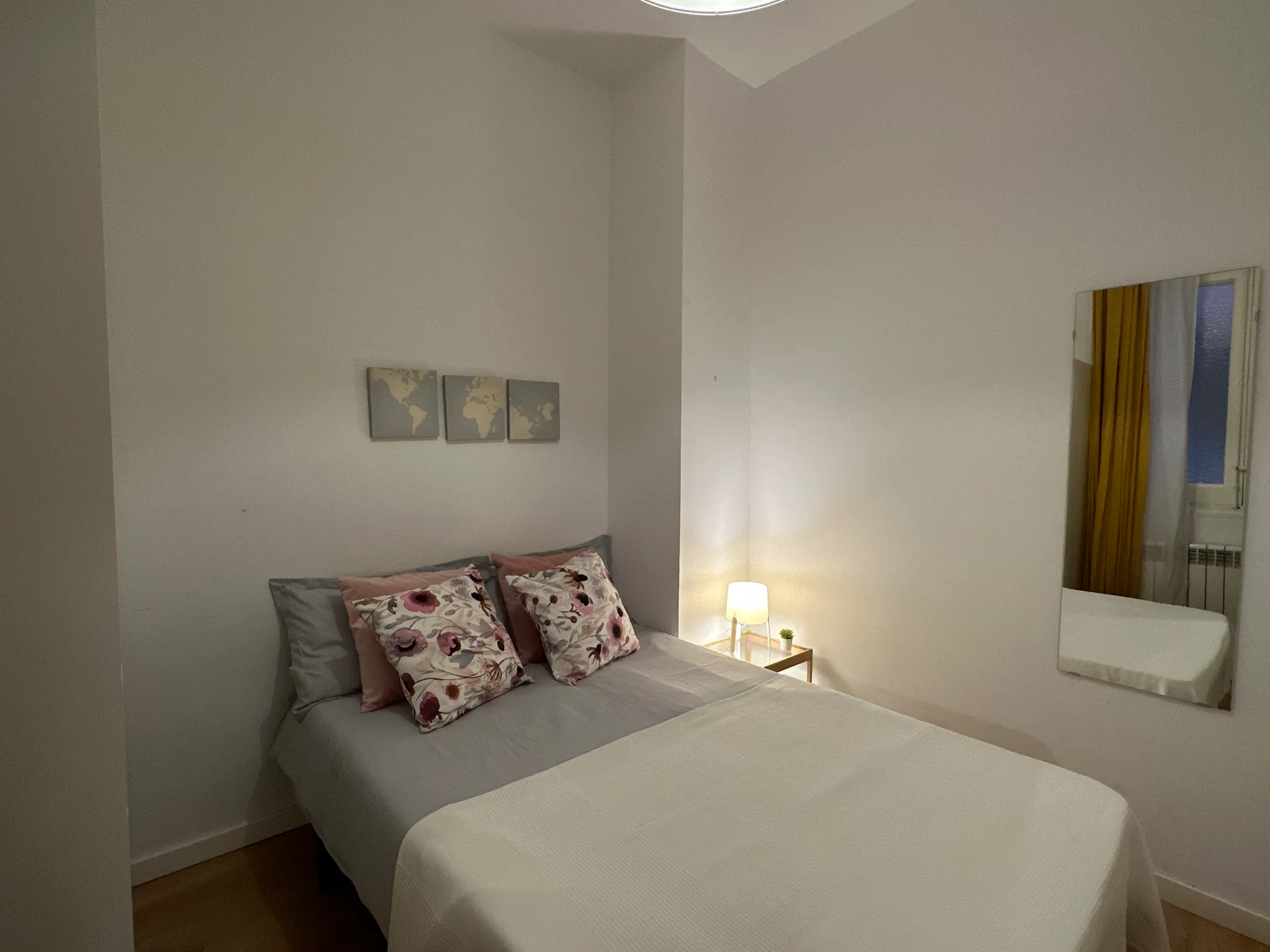 Private room in Calle de Bailén, Madrid (1471844) ROOM 2