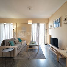 Apartment for rent for €1,480 per month in Palaió Fáliro, Miltiadou