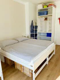 Lägenhet att hyra för 2 890 € i månaden i Villach, Sankt-Johanner-Straße