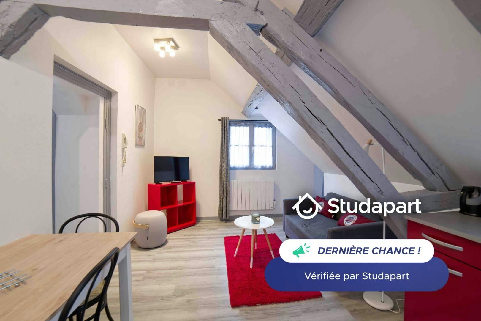 Apartment for rent for €540 per month in Troyes, Rue Juvénal des Ursins