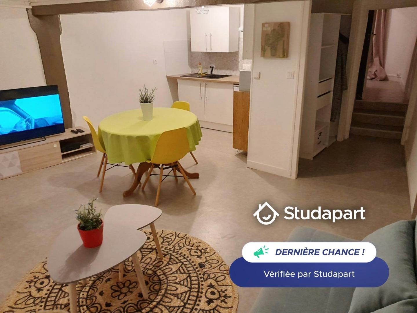 House for rent on Rue des Bons-Enfants, Rouen