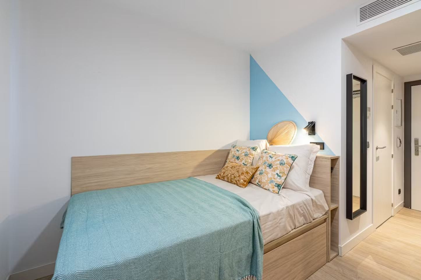 Apartment Salamanca, 12m² — photo 1