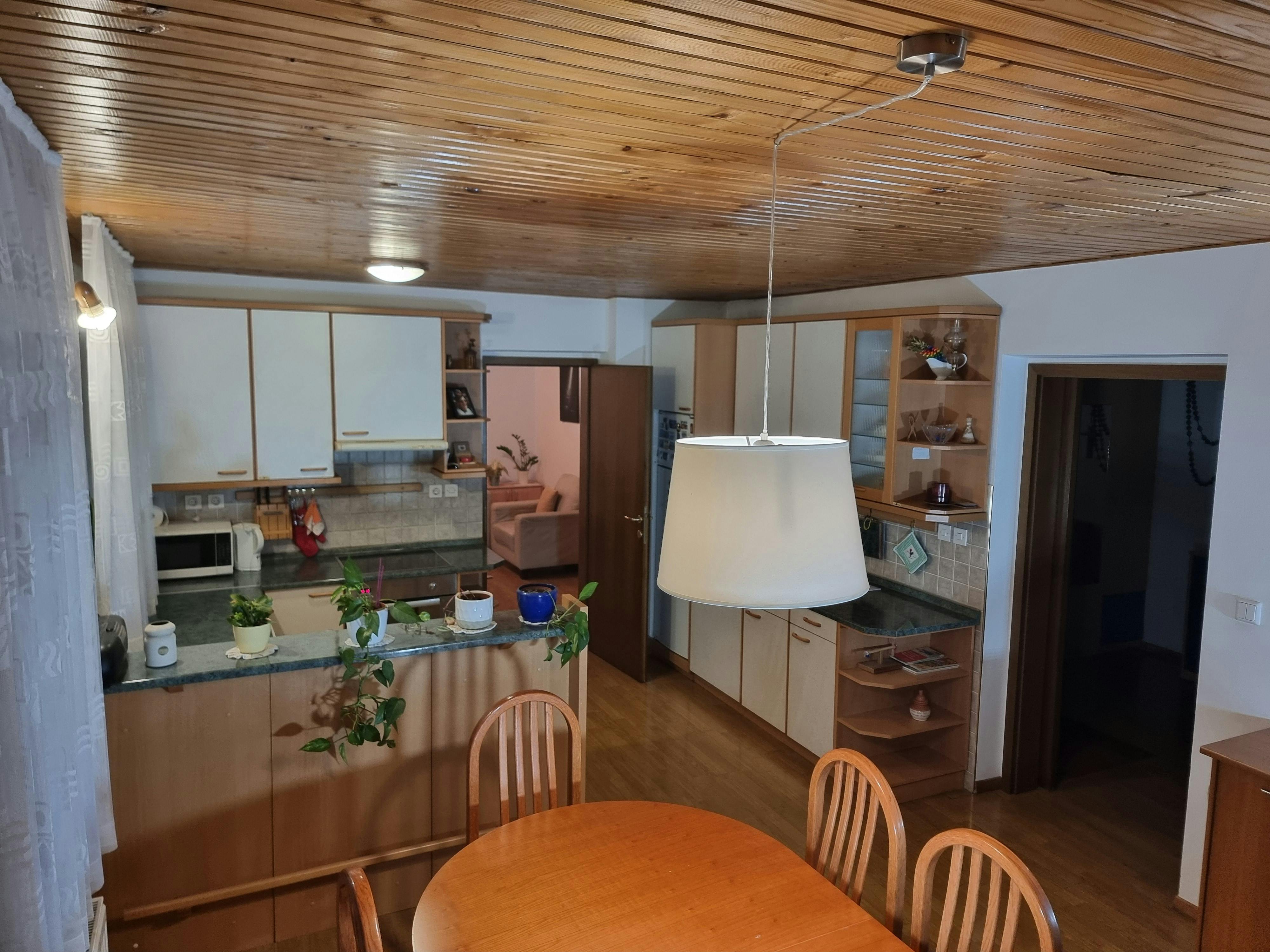 Pokój prywatny do wynajęcia za 550 € miesięcznie w mieście Ljubljana, Bezenškova ulica