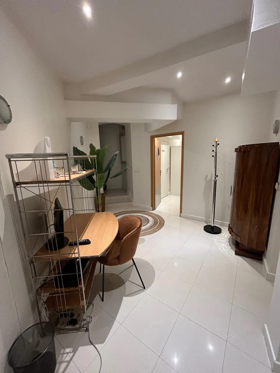 2-Bedroom Apartment in Rue Octave Feuillet, Paris (1472474) ROOM 4