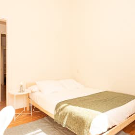 Private room for rent for €940 per month in Barcelona, Carrer de Teodora Lamadrid