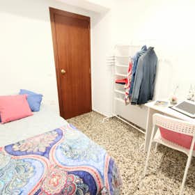 Private room for rent for €280 per month in Moncada, Carrer d'Alcoi