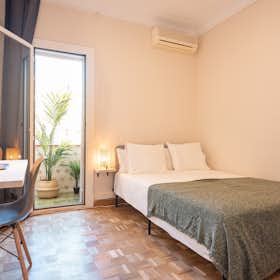 Private room for rent for €1,000 per month in Barcelona, Carrer de Casanova