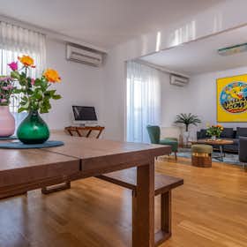 Apartment for rent for €7,500 per month in Vienna, Walfischgasse