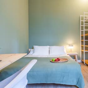 Private room for rent for €990 per month in Barcelona, Carrer de Villarroel