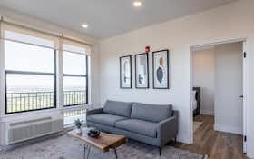 Appartamento in affitto a $8,500 al mese a Fairview, Bergen Blvd