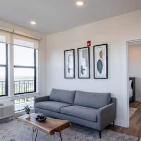 Apartament de închiriat pentru $8,500 pe lună în Fairview, Bergen Blvd
