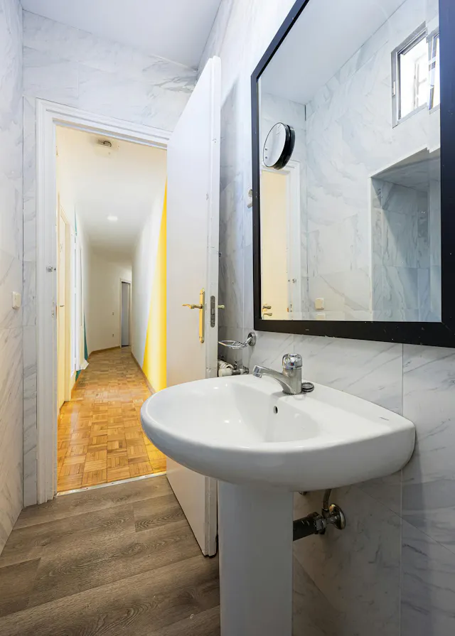 Private room in Calle Luchana, Madrid (1472684) room image 20