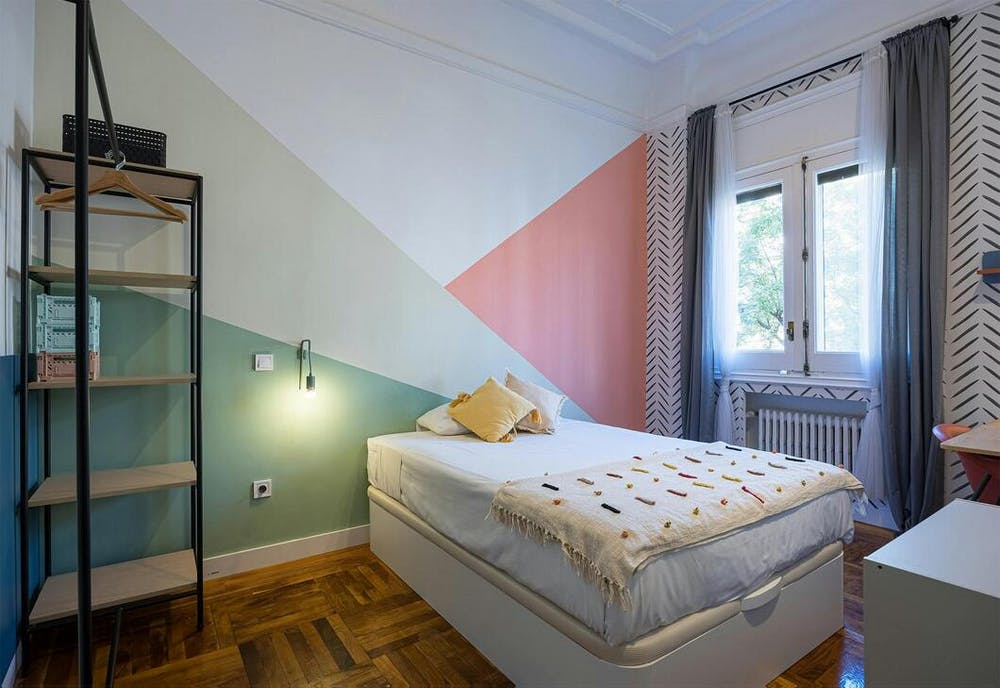 Calle Luchana, Madrid preview