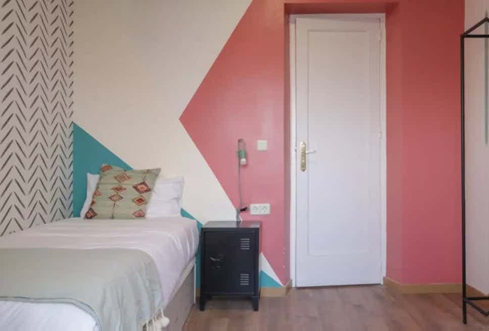 Calle Luchana, Madrid preview